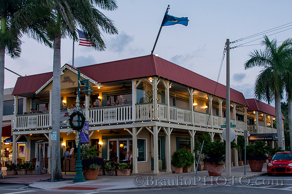 Tommy-Bahamas-restaurant-and-bar-sarasota-fl (2643)
