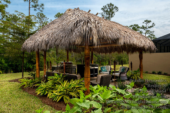 Outside Bar and Grill final