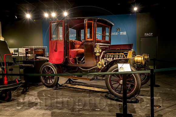 Edison-and-ford-winter-estates-holiday-nights