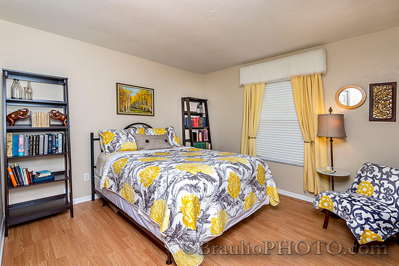 Guest Room2