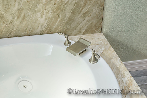 BHD_7206