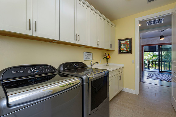 Laundry - 4873-4880-4873