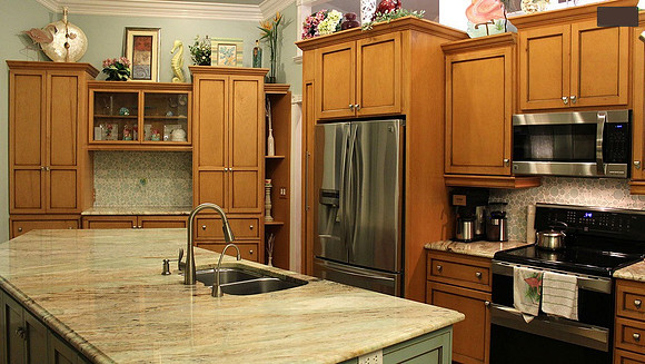 Kitchen - Before