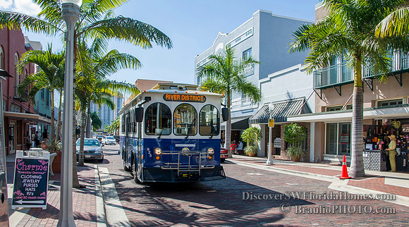 Fort Myers Downtown Florida, Fort Myers Bus, River District