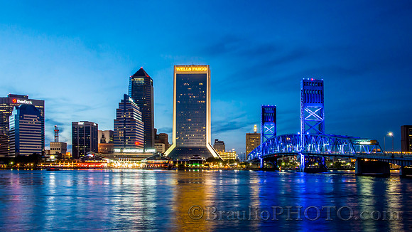 Jacksonville Riverwalk, Blue Bridge