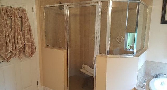 Master Bath - Before